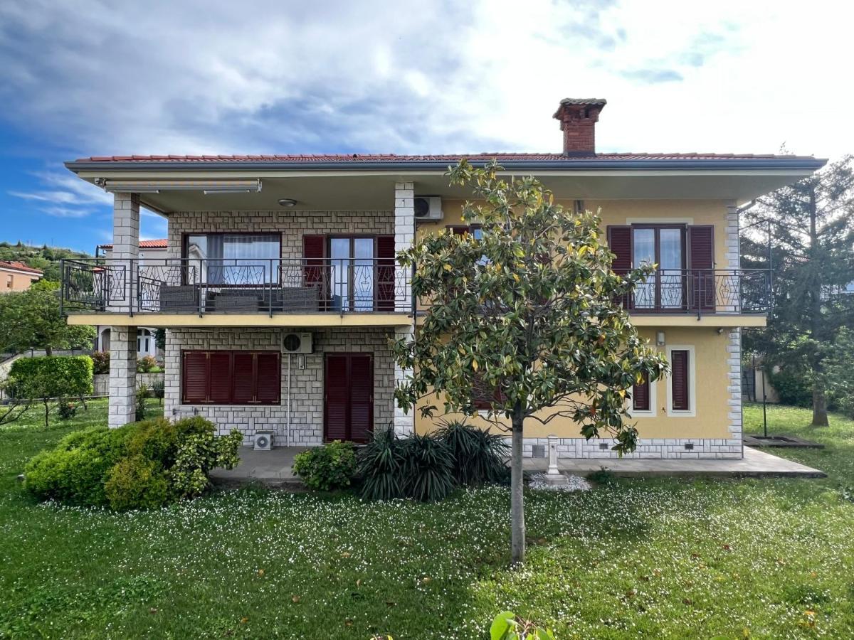 Magnolia Apartments Izola Exterior photo